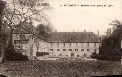 Valmont — Antiga Abadia fundada no século XII — LE LITTORAL (Seine-Inférieure)