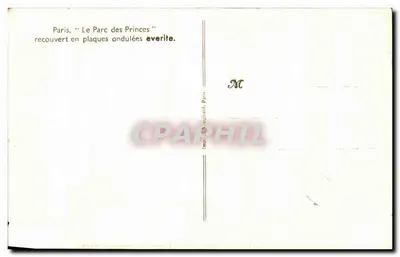 Parijs, 'Het Parc des Princes' bedekt met golfplaten everite. — Achterkant
