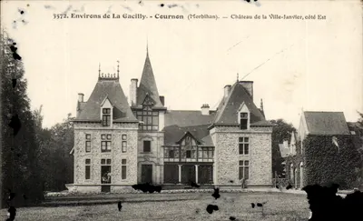 Castelo de Ville-Janvier, lado Leste — Arredores de La Gacilly, Cournon (Morbihan) — P. Mure-Radé
