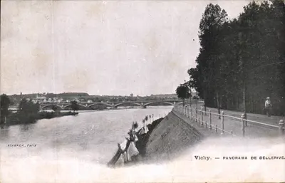 Vichy — Panorama de Bellerive — Staerck, Paris