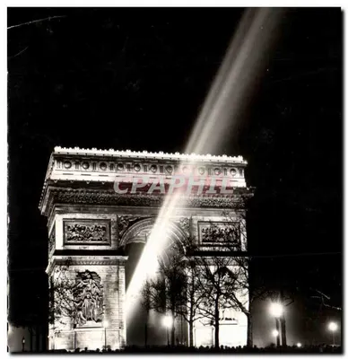 Bilhete postal antigo Paris — O Arco do Triunfo ilumina
