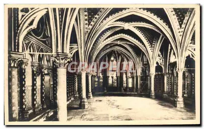 Paris - A Santa Capela - Capela baixa — Série Confraria dos Monumentos Históricos, Paris