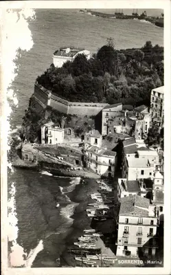Sorrento - Marina — vue aérienne du port et des maisons côtières — éditeur 'Sorrento - Marina' n°9