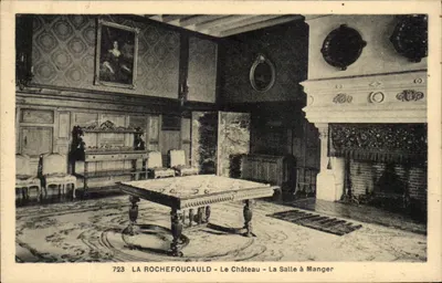 La Rochefoucauld - O Castelo - A Sala de Jantar