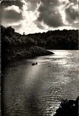 Paisagem fluvial — passeio de barco — Éditions Gaby, n° 15