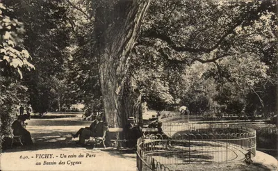 Vichy - Um canto do Parque no Lago dos Cisnes — editor desconhecido, n° 640