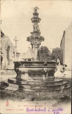 Bilhete postal antigo Saint Jean en Doigt La Fontaine