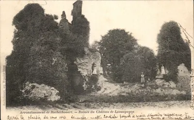 Ruínas do Castelo de Lavauguyon — Arrondissement de Rochechouart — Editor: D. Pauier, Rochechouart