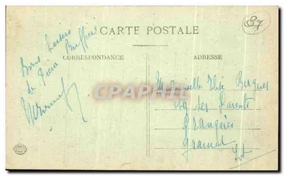 Pierrebuffière (Hte-Y.) — Praça Adeline — estátua sobre fonte cercada por grade — Verso