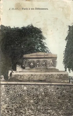L'Hay — Paris à ses Défenseurs — Monument aux défenseurs de Paris, éditeur Théophile P. Bérenger