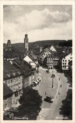 Ravensburg — vista da Bachstraße com a torre da igreja — Verlag Dorn'sche Buchhandlung