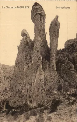 O Circo de MOURÈZE — Os ciclopes