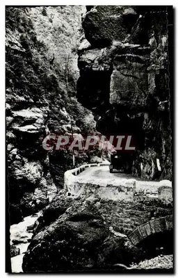 A estrada de BEUIL nas Gorges do CIANS — Éditions « La dégorne »