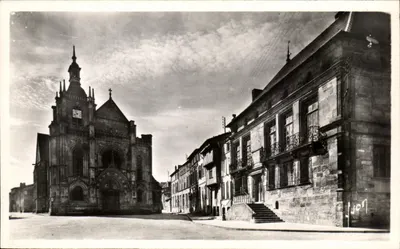 Bar-le-Duc (Meuse) — The Museum and Saint-Pierre Church — Art Editions AVON
