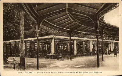 Vichy — No Velho Parque — Galeria coberta e Pergolas das Fontes — Editor La Cigogne, n° 354