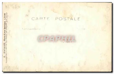 Familie voor een huis — Lyon — Uitgever F. Pacalet, n° 246 — Achterkant