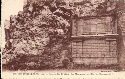 Les Échelles (Savoie) — Entrada das Grutas - O Monumento de Charles-Emmanuel II