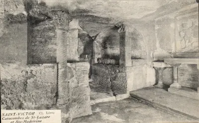Saint-Victor — Catacumbas de São Lazaro e Santa Madeleine — Cl. Lézer