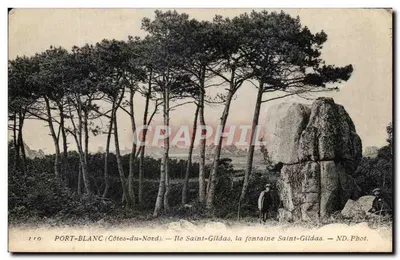 Ilha Saint-Gildas, a fonte Saint-Gildas — Port-Blanc (Côtes-du-Nord) — ND. Fot.