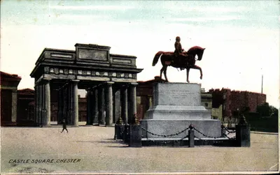 Castel Square, Chester — Portal clássico e estátua equestre — Lewis's Series