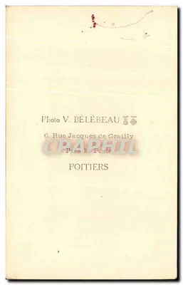 Giovane sposa in abito bianco e velo — Foto V. BÉLÉBEAU — Poitiers — Verso