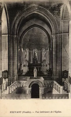 Vouvant (Vendée) — Vista interna da igreja