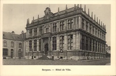 Bergues — Hotel de Ville — E. Baudelot & Cie, Paris