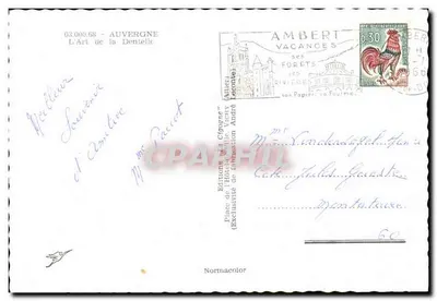 Kobiety i dziecko w strojach tradycyjnych — Auvergne — Wydawnictwo "Cigogne" — Rewers