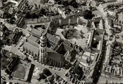 Complexo Monástico Middelburg — Igreja Monástica com torre „Lange Jan“ — Fotografia Aérea Slaboom em Middelburg, n°773