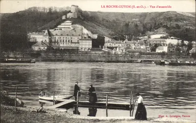 La Roche-Guyon (S.-et-O.) - Vista geral — Fot. A. Lavergne, Vernon