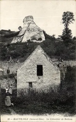 Haute-Isle (Seine-et-Oise) — O Colombier de Boileau — ND. Fotografia