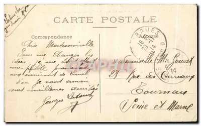 Bilhete postal antigo Sommières Interior do Castelo as Casernas do Tempo dos Romanos — Verso