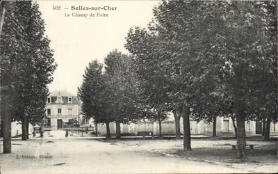 Selles-sur-Cher — A Praça da Feira — L. Lebeau, editor, n°502