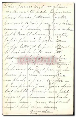 Morlaix — Mulher idosa de Morlaix carregando um grande recipiente de água e fumando um cachimbo — Coleção Villard, Quimper — Verso