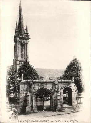 Bilhete postal antigo Saint Jean Du Doigt La Porterie I'Eglise