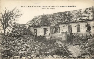 अब्लेन-सेंट-नाज़ायर — युद्ध के बाद के अवशेष 1914-1918 — चार्ल्स लेडियू, पेरिस