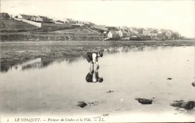 Le Conquet — Pêcheur de Crabes et la Ville — LL.