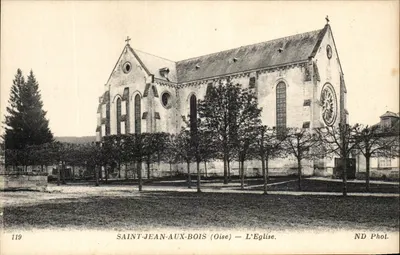 Saint-Jean-aux-Bois (Oise) — A Igreja — ND Phol.