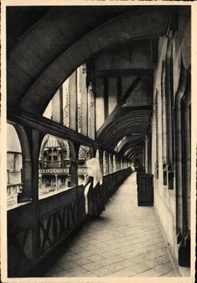 Hôtel-Dieu de Beaune — Galerie du premier étage (Côte-d'Or) — Hôtel-Dieu de Beaune, Nancy