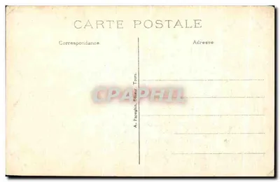 Ussé (Loir-et-Cher) — Zamek — Dziedziniec Honorowy — Zbudowany na początku XVI wieku — A.P. — Rewers