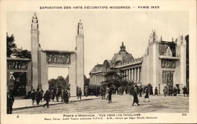 Exposição dos Artes Decorativas Modernas — Paris 1925 — Porta de Honra — Vista em direção aos Invalides