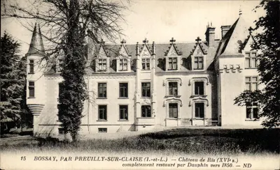 Bossay, przez Preuilly-sur-Claise — Zamek Ris (XVI w.) — całkowicie odrestaurowany przez Dauphina około 1850 — ND