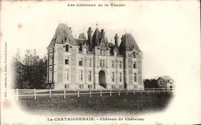 La CHATAIGNERAIE - Castelo de Châtenay — Os Castelos da Vendée — Coleção A. Robin, Fontenay-le-Comte, n°1473