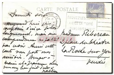 Vincennes — Wieża donjon — Widok wnętrza. Starsza rezydencja królów Francji zacząta podczas Piotra Wielkiego. — Rewers