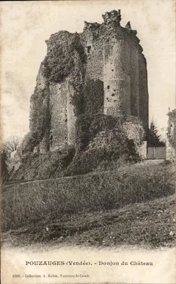 Pouzauges (Vendée) — Torre do Castelo — Coleção A. Robin, Fontenay-le-Comte