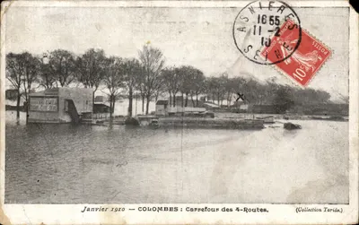 Bilhete postal antigo Colombes Cruzeiro das Quatro Estradas Inundações 1910