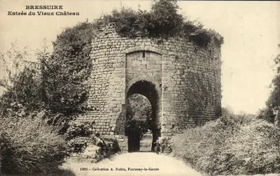 Bressuire — Entrada do Velho Castelo — Coleção A. Robin, Fontenay-le-Comte