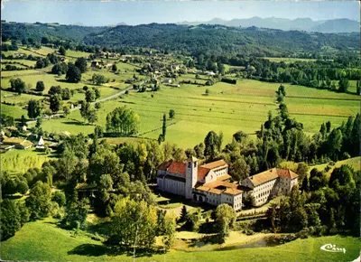Tournay (Htes-Pyr.) — Vista geral aérea com a Abadia Notre-Dame — Imprimeur Cagliostrò, N°16