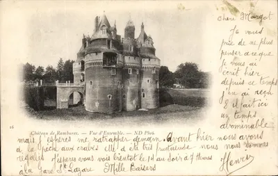 Castelo de Rambures — Vista Geral — ND Fot.