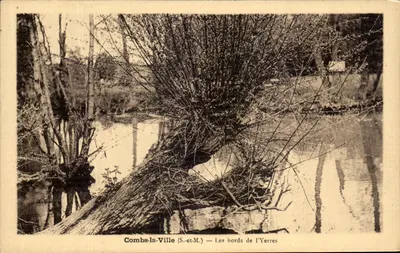 Combs-la-Ville (S.-et-M.) — As margens do Yerres
